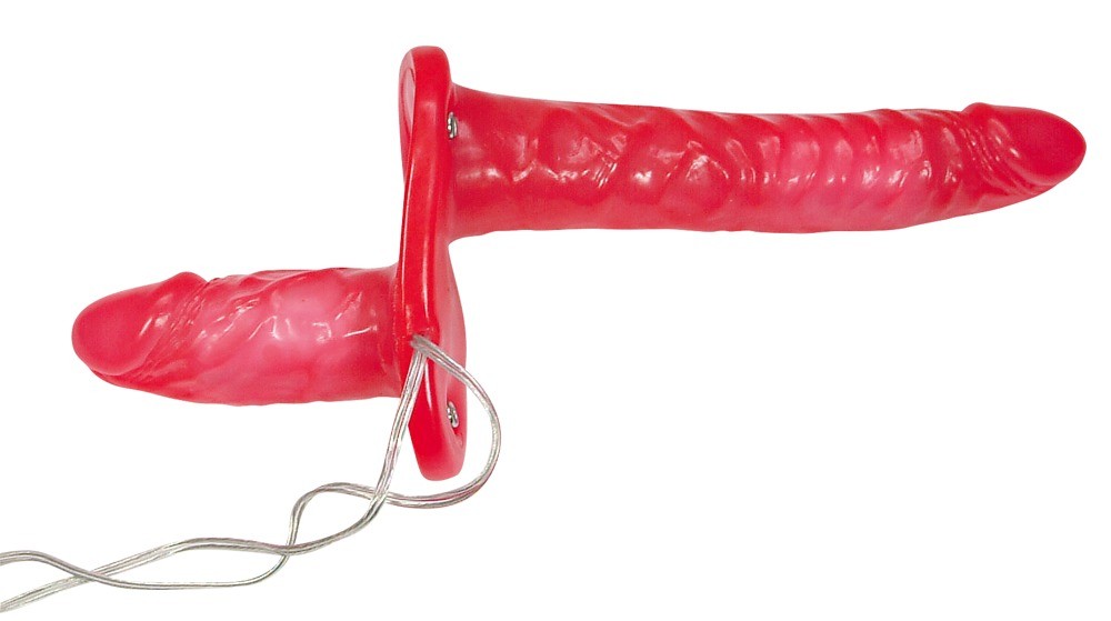 BAD KITTY VIBRATING DOUBLE STRAP-ON