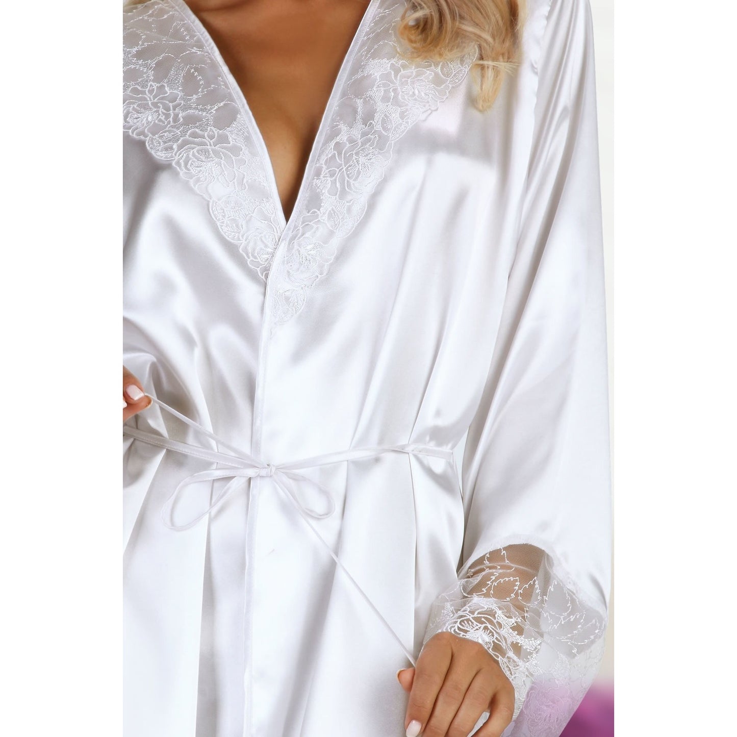 BEAUTY NIGHT FASHION FABIENNE DRESSING GOWN AND THONG WHITE