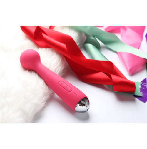 Emma Mini 100% Waterproof Wand Massager Vibe-Red
